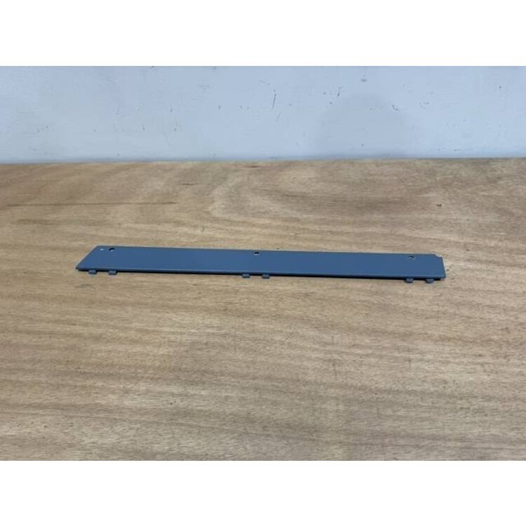 COVER LH P/N: D2511233500000 S/N: SI055042