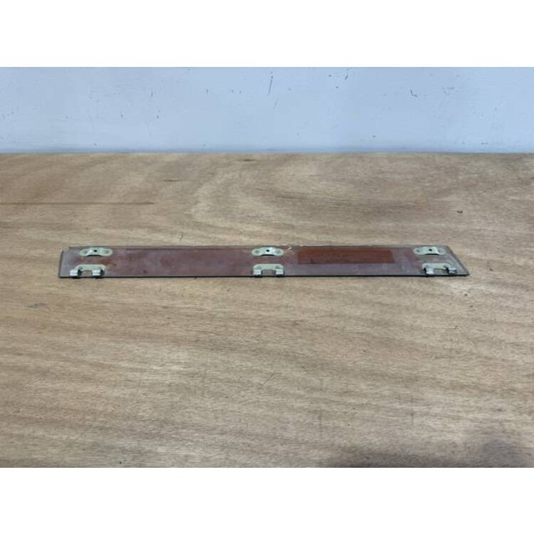 COVER LH P/N: D2511233500000 S/N: SI055043