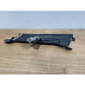 FOAM STRIP ASSY FRT LH P/N: D2511228300000 S/N: SI009041