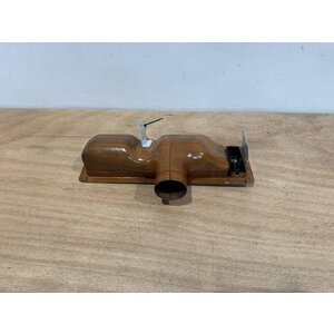 OUTLET ASSY RH P/N: D2121208600100 S/N: SI042053