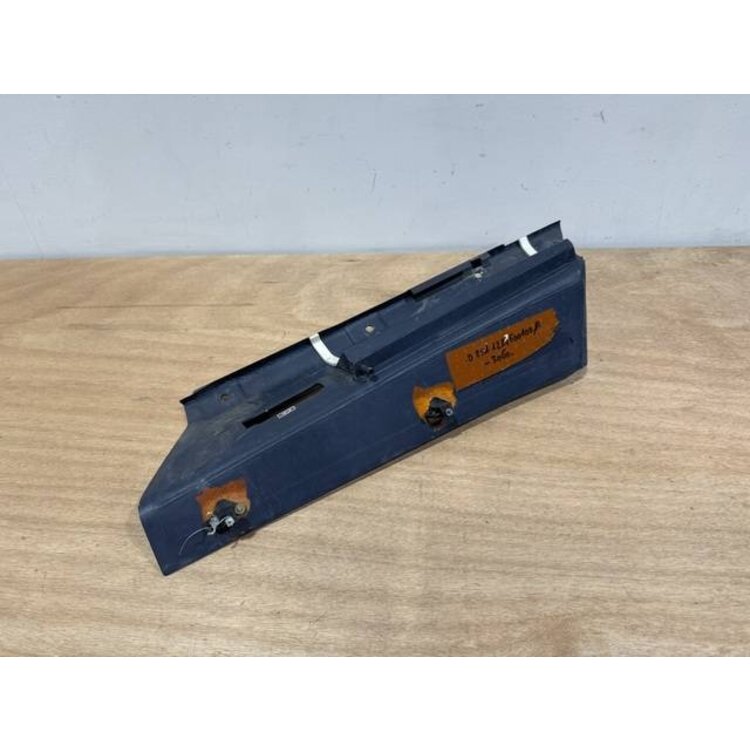 PANEL ASSY FRONT RH P/N: D2511224600100 S/N: SI043052