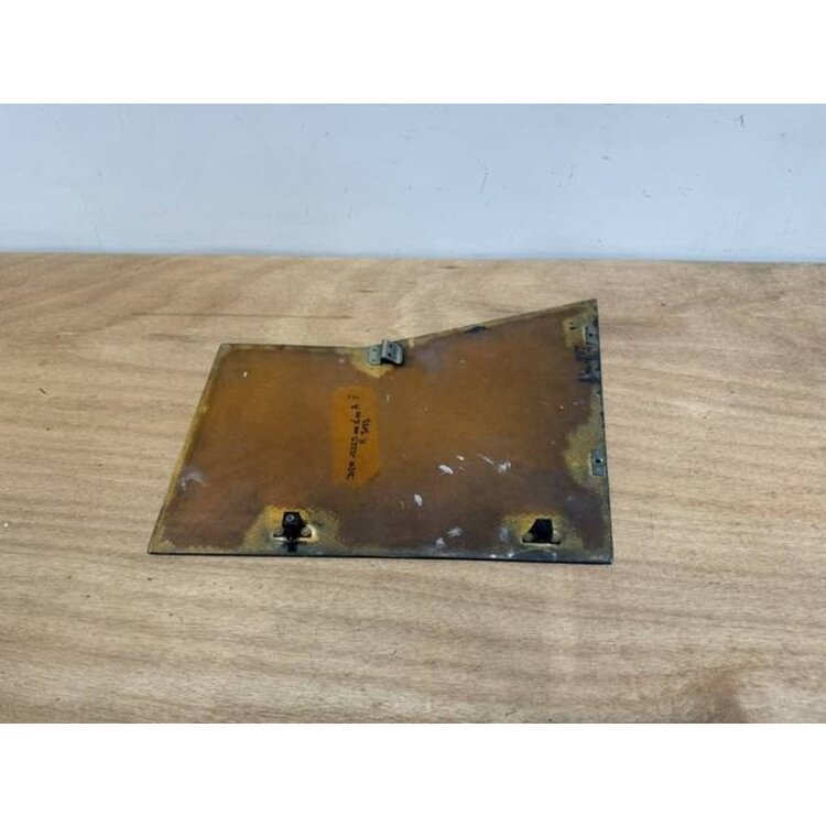 PANEL ASSY FWD RUD LH FO P/N: D2511222500100 S/N: SI040052