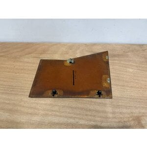 PANEL ASSY FWD RUD LH FO P/N: D2511222500100 S/N: SI040053