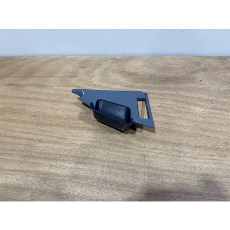 PANEL ASSY GRIP LH P/N: D2511310200000 S/N: SI007042
