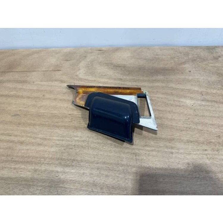 PANEL ASSY GRIP RH P/N: D2511310200100 S/N: SI016041