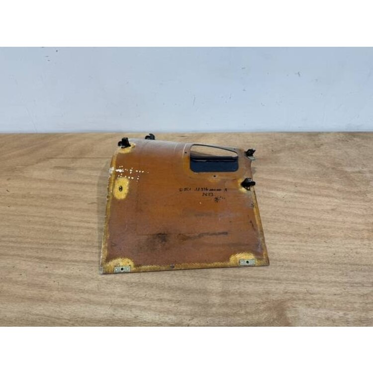 PANEL ASSY LH FOAM GRIP PANEL P/N: D2511231600000 S/N: SI005042