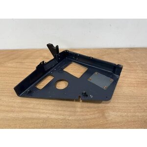 PLATE ASSY LH 19VU P/N: D2511156600200 S/N: SI030039