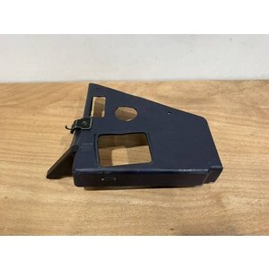 PLATE ASSY LH 19 VU S/N SI030040