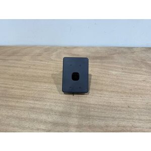 BRACKET ASSY COMPASS P/N: D2511007300500 S/N: SI070034