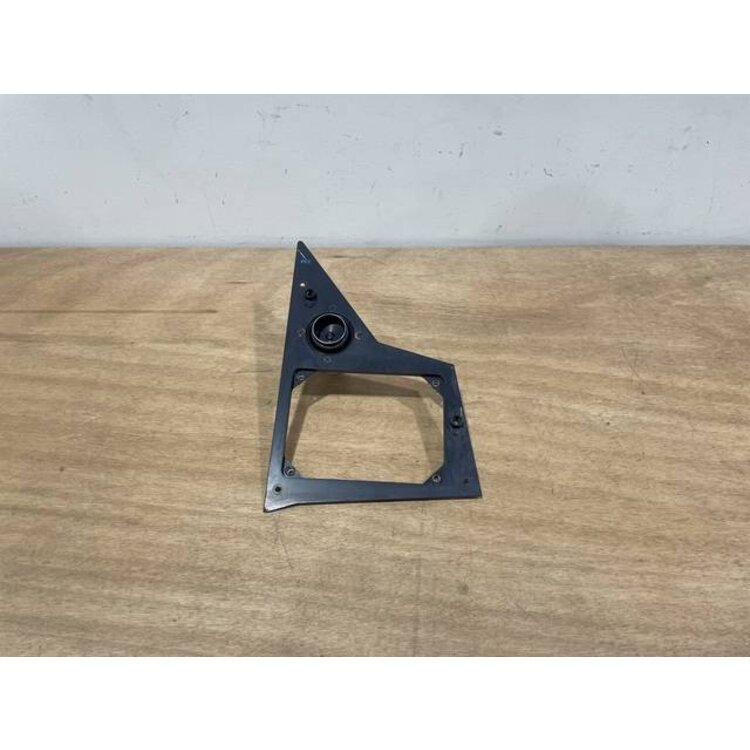 PLATE FRONT 6VU P/N: D9251276500100 S/N: PB10215