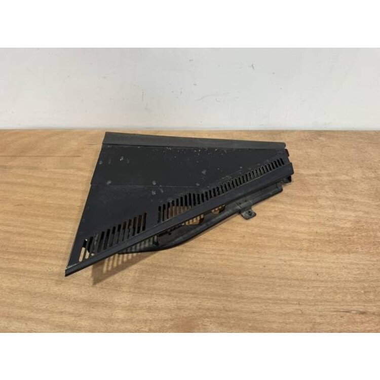 131VU GLARESHIELD PANEL P/N: D9251505200000 S/N: 1454