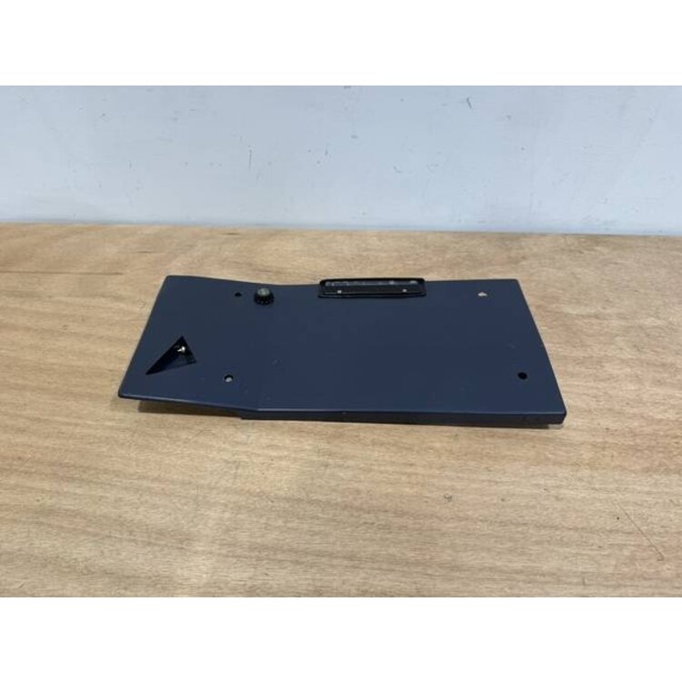FLOOD LIGHT UNIT CAPTAIN P/N: 2LA005541-10 S/N: 1041421