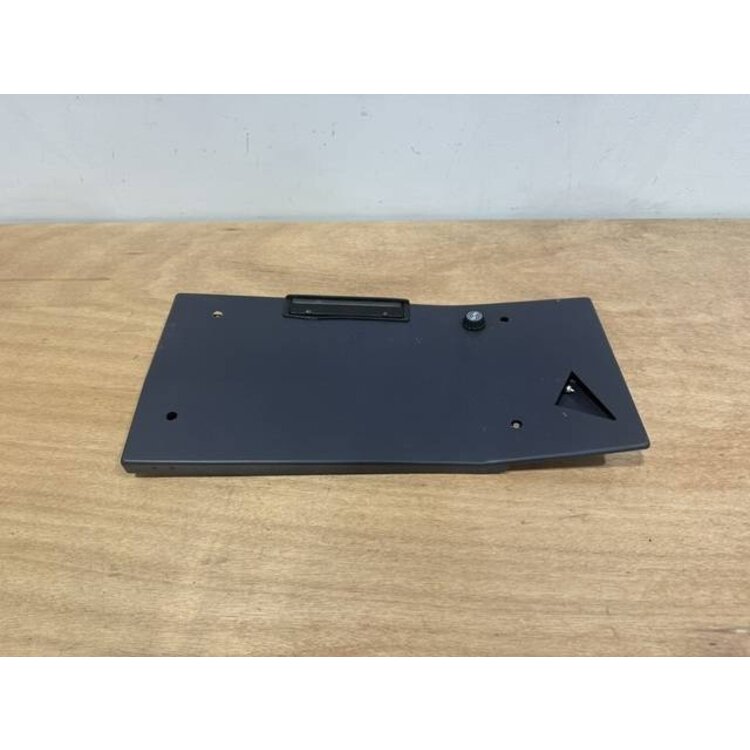 FLOOD LIGHT UNIT FIRST OFFICER P/N: 2LA005543-10 S/N: 1057028
