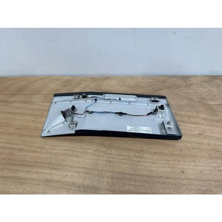 FLOOD LIGHT UNIT FIRST OFFICER P/N: 2LA005543-10 S/N: 1235281