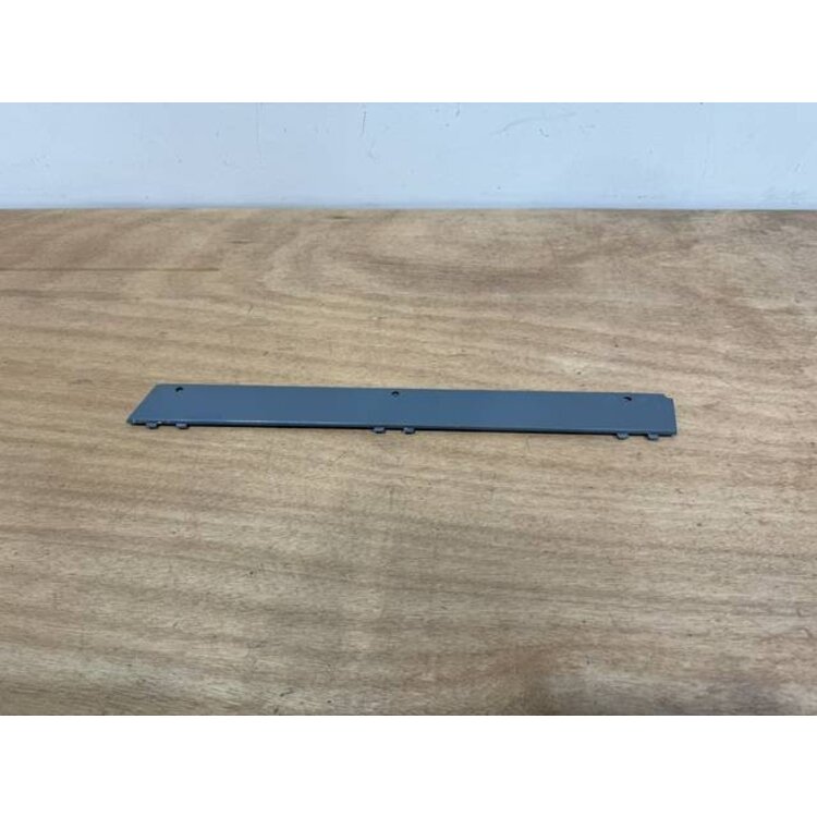 COVER LH P/N: D2511233500000 S/N: SI055044