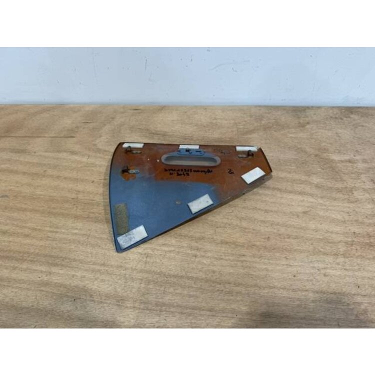 DOOR ASSY RH P/N: D2511231800000 S/N: SI012045