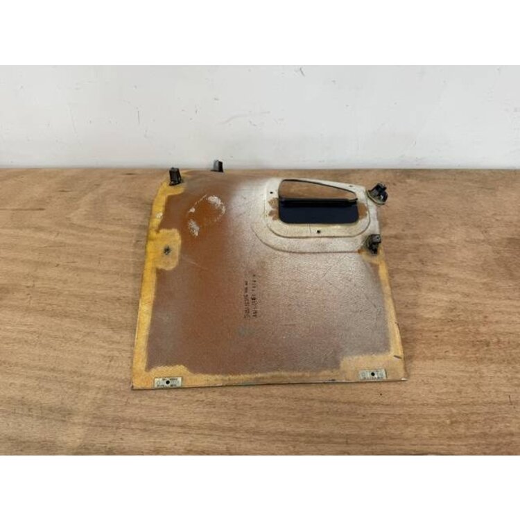 PANEL ASSY LH FOAM GRIP PANEL P/N: D2511231600000 S/N: SI005044
