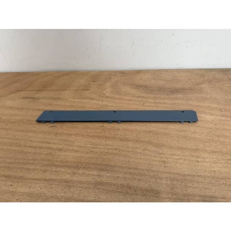 COVER LH P/N: D2511233500000 S/N: SI055045
