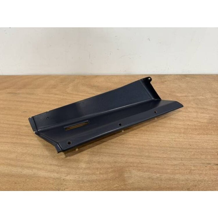 PANEL ASSY FRONT RH P/N: D2511224600100 S/N: SI043055