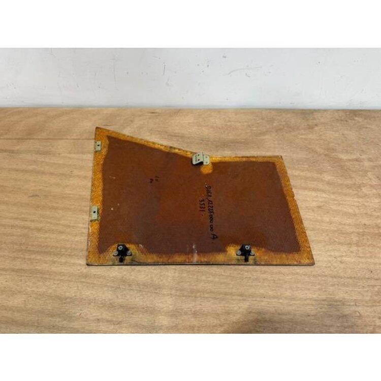 PANEL ASSY FWD RUD LH FO P/N: D2511222500100 S/N: SI040054