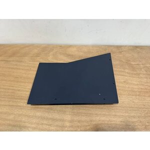 PANEL ASSY FWD RUD RH CPT P/N: D2511222500000 S/N: SI023057