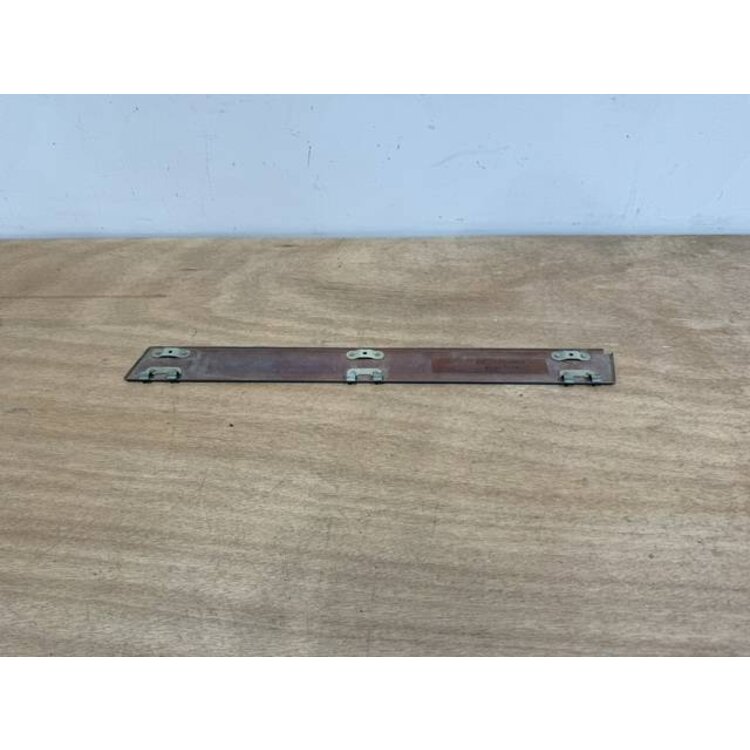 COVER RH P/N: D2511233500100 S/N: SI060054