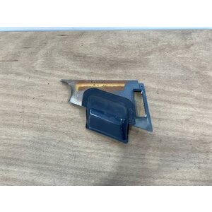 PANEL ASSY GRIP RH P/N: D2511310200100 S/N: SI016045