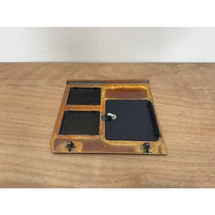 PANEL ASSY REAR RH P/N: D2511218000000 S/N: SI035042
