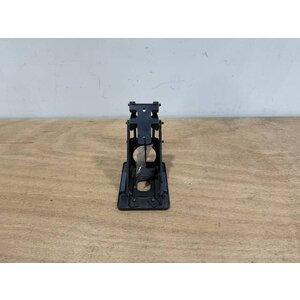 BRACKET ASSY COMPASS P/N: D2511007300500 S/N: SI070039