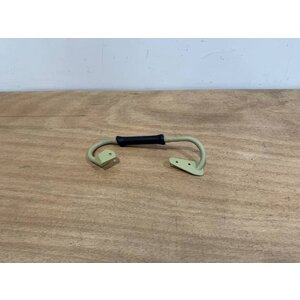 GRIP FOAM RH P/N: D2511140700100 S/N: SI067056