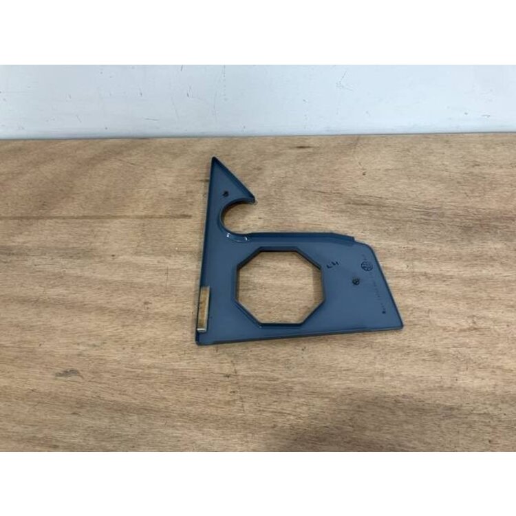 COVER ASSY LAT LH P/N: D2511155900000 S/N: SI064052