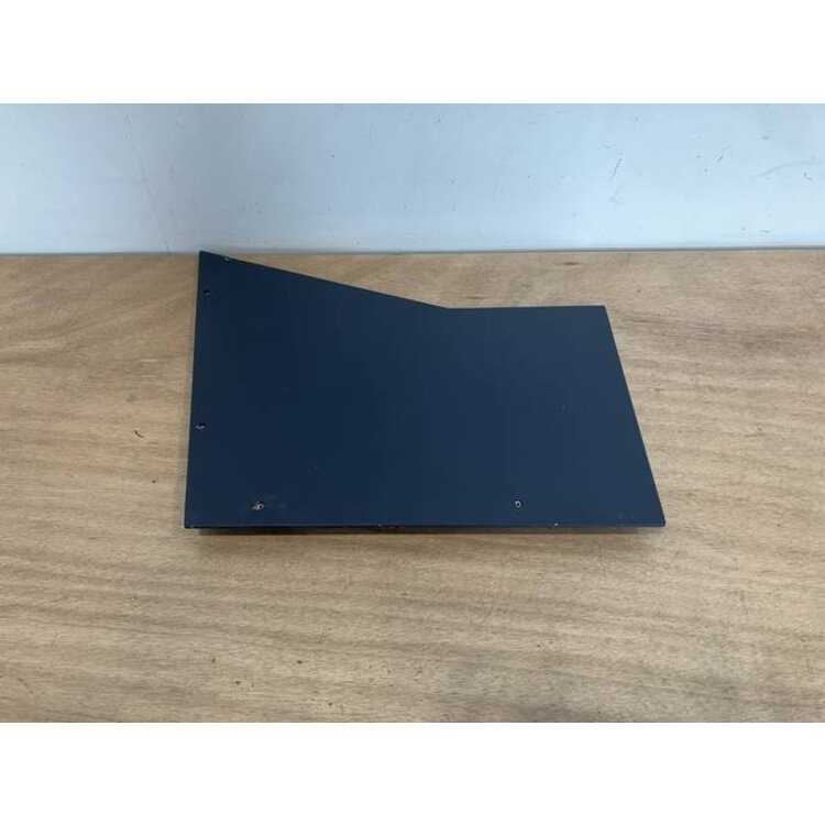 PANEL ASSY FWD RUD LH FO P/N: D2511222500100 S/N: SI040058