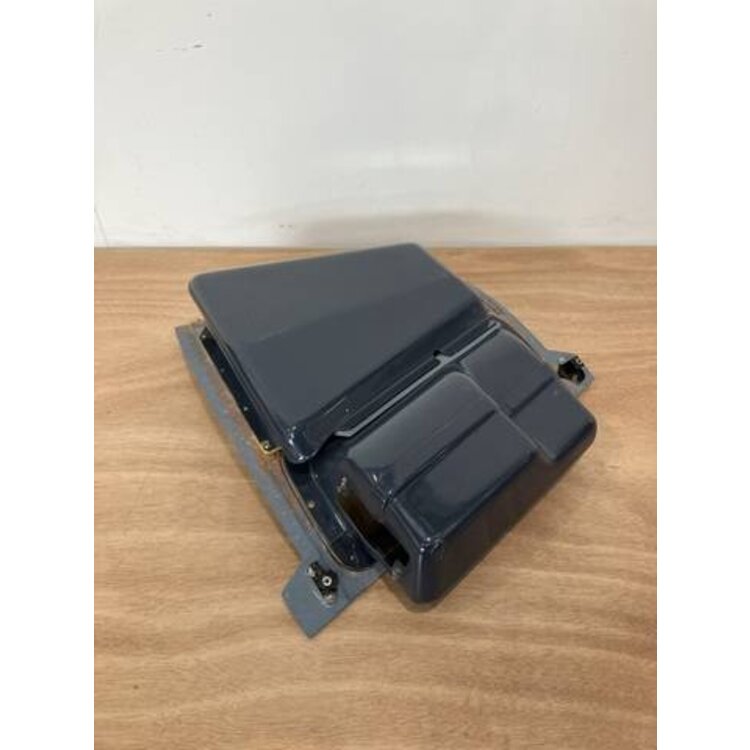 PANEL ASSY LH ESCAPE ROPE PANEL P/N: D2511229700000 S/N: SI002037