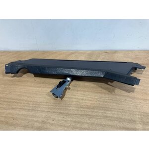 FOAM STRIP ASSY FRT RH P/N: D2511227600000 S/N: SI018042