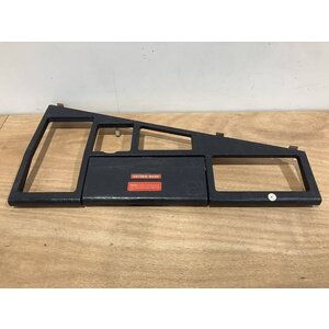 INSERT ASSY 101VU P/N: D2511308000000 S/N: SI029050