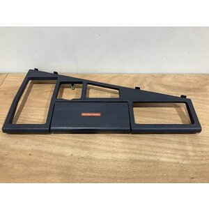 INSERT ASSY 101VU P/N: D2511308000000 S/N: SI029051