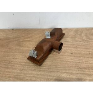 OUTLET ASSY LH P/N: D2121208600000 S/N: SI025055