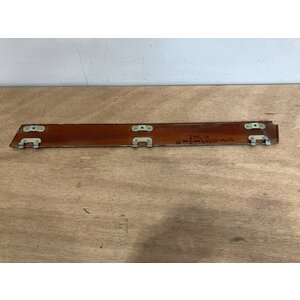 COVER RH P/N: D2511233500100 S/N: SI060057