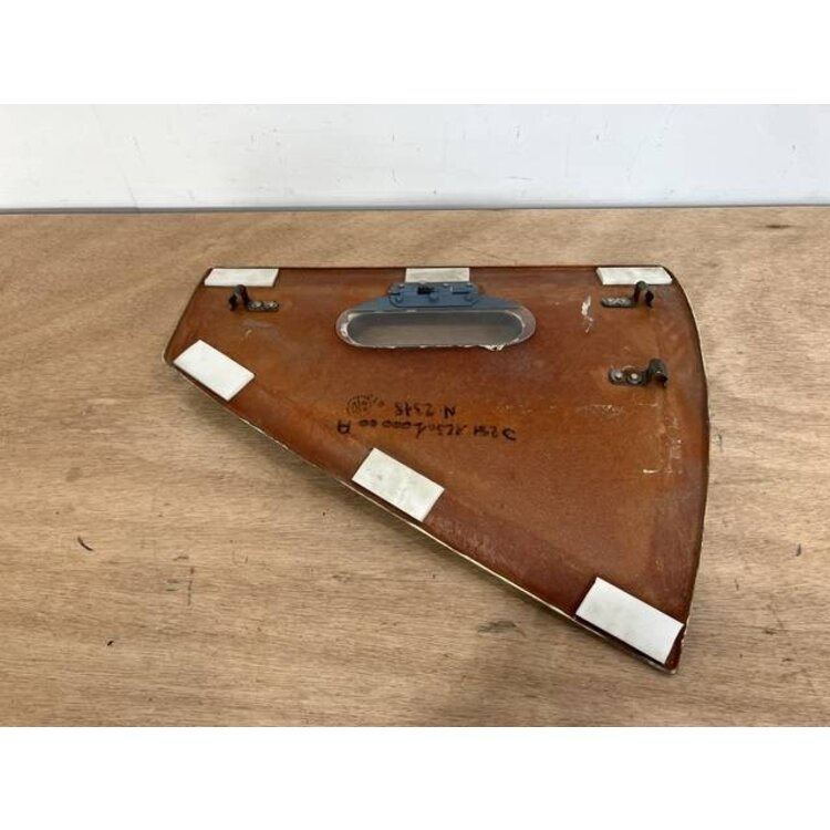 DOOR ASSY LH P/N: D2511230100000 S/N: SI003044
