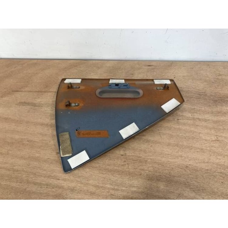 DOOR ASSY RH P/N: D2511231800000 S/N: SI012050