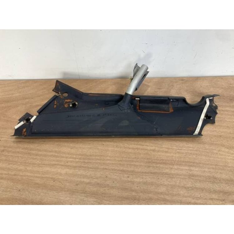 FOAM STRIP ASSY FRT LH P/N: D2511228300000 S/N: SI009047