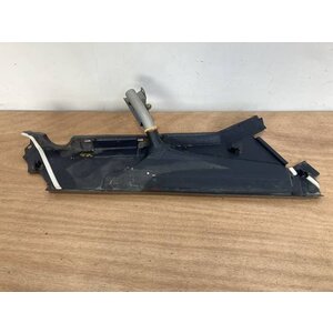 FOAM STRIP ASSY FRT RH P/N: D2511227600000 S/N: SI018043
