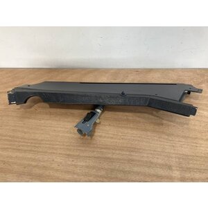 FOAM STRIP ASSY FRT RH P/N: D2511227600000 S/N: SI018045