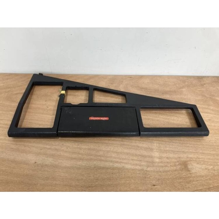 INSERT ASSY 101VU P/N: D2511308000000 S/N: SI029052