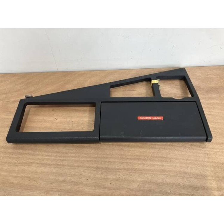 INSERT ASSY 700VU P/N: D2511308400000 S/N: SI048053