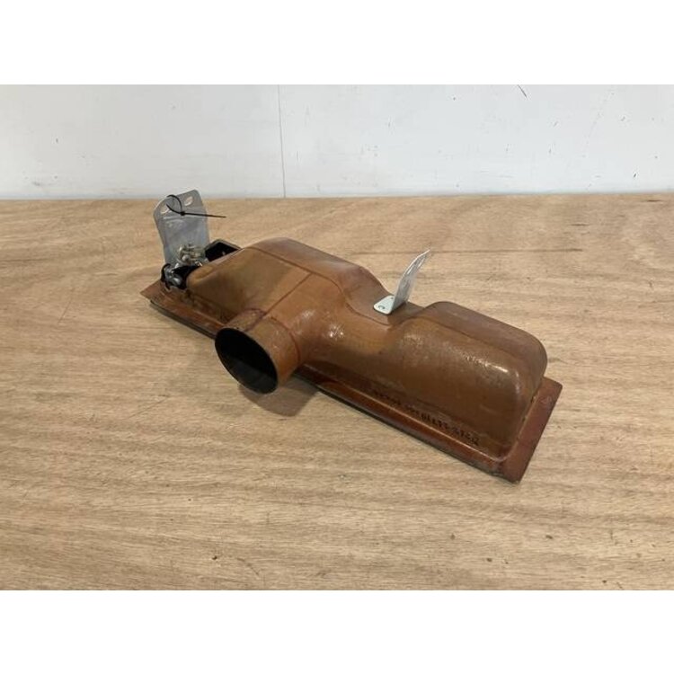 OUTLET ASSY LH P/N: D2121208600000 S/N: SI025058