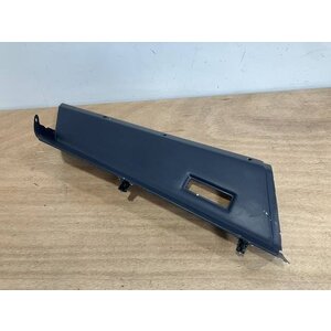 PANEL ASSY FRONT RH P/N: D2511224600100 S/N: SI043058
