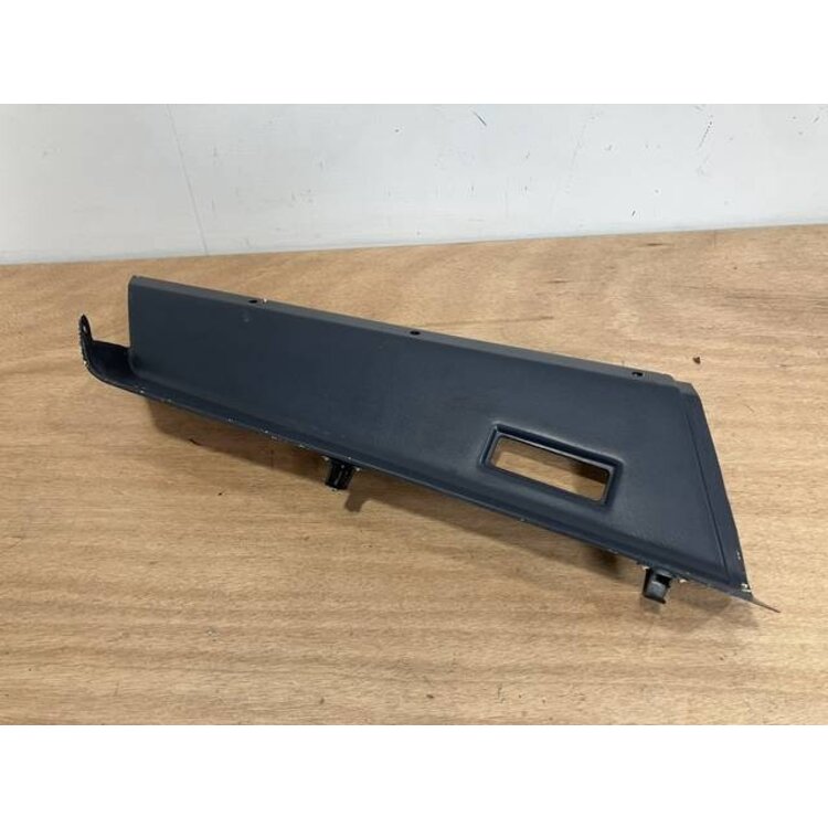 PANEL ASSY FRONT RH P/N: D2511224600100 S/N: SI043059