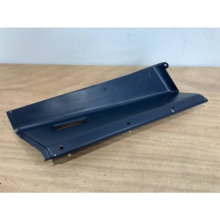 PANEL ASSY FRONT RH P/N: D2511224600100 S/N: SI043059