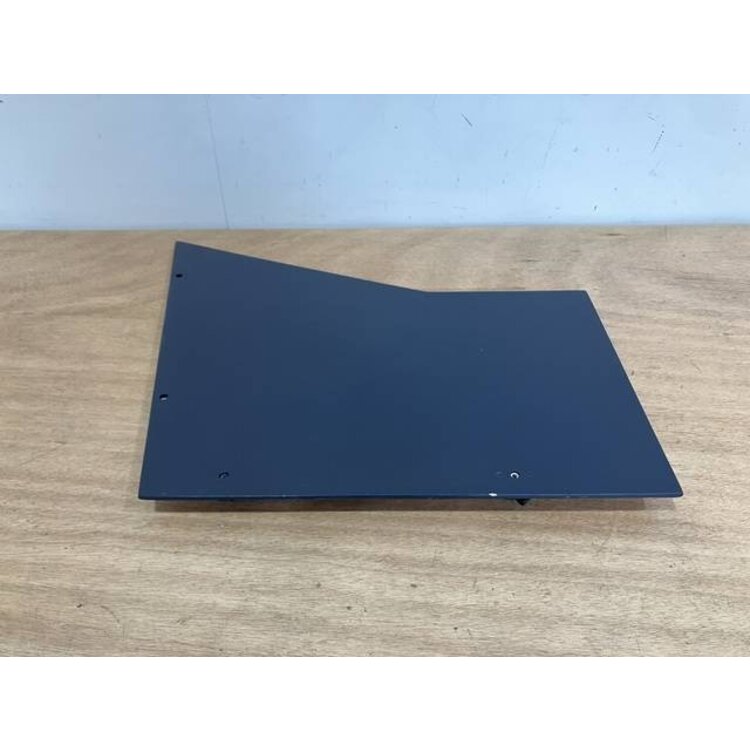 PANEL ASSY FWD RUD LH FO P/N: D2511222500100 S/N: SI040059